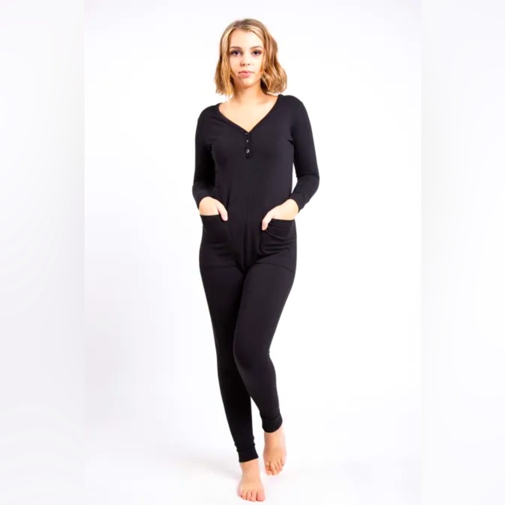 Medium | Smash + Tess Wednesday Romper NWT | Midnight Black